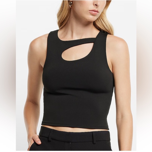 Express Body Contour Cropped Tank - Picture 1 of 4